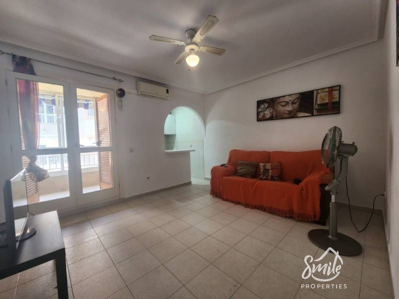 Apartamento - Segunda mano - Torrevieja - Playa del Acequión