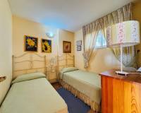 Resale - Apartment - Torrevieja - Aguas nuevas 1