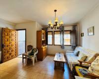 Resale - Townhouse / Duplex/Corner - La Mata