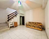 Resale - Townhouse / Duplex/Corner - La Mata