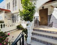 Resale - Townhouse - La Mata