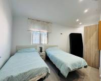 Segunda mano - Apartamento - La Mata - Alanis