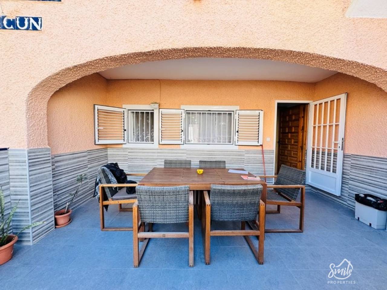 Townhouse - Resale - La Mata - Los Europeos