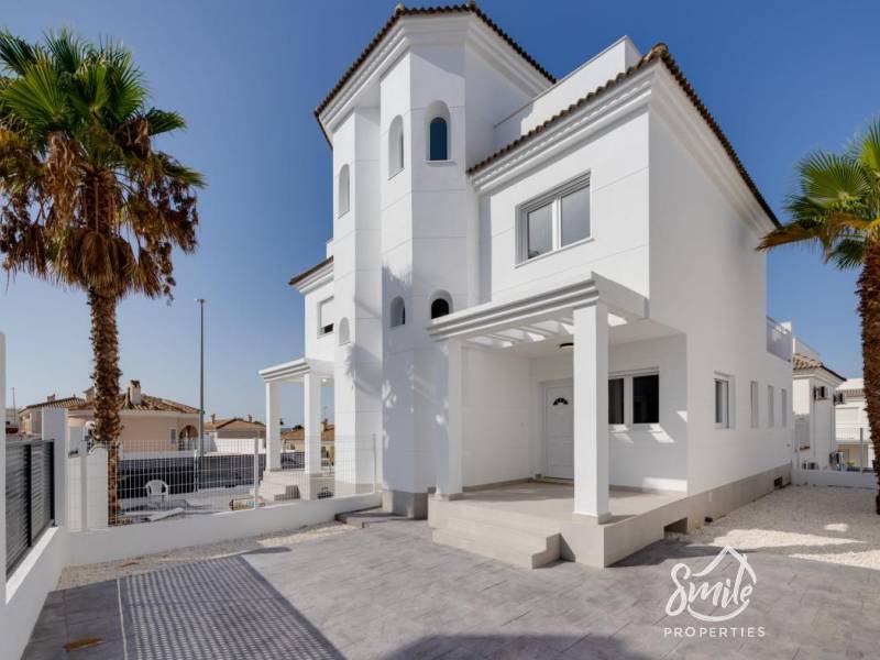 Villa - New Build - San Fulgencio - El Oasis